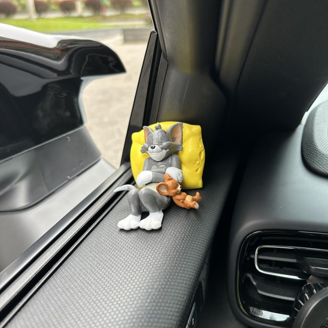 Sleeping Tom & Jerry Cute Car Interior Accessory